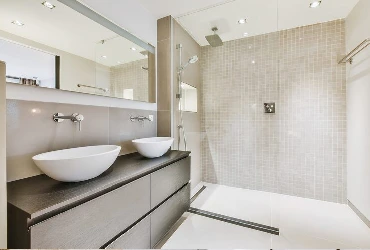 reforma parcial en bano de piso de huelva